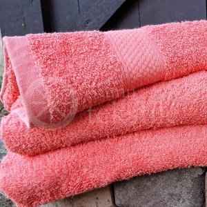 Bamboo fibre terry bath towel coral